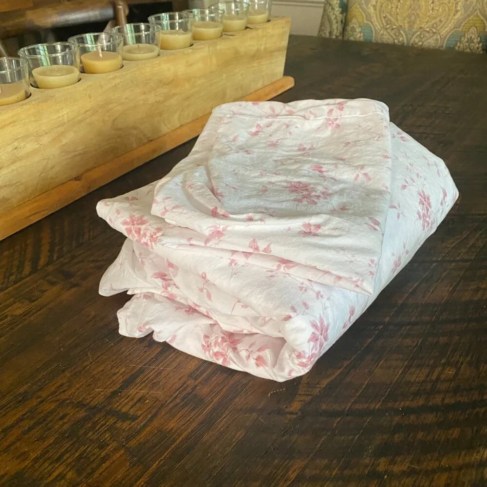 Laura Ashley Garden Muse 4-Piece Pink Floral T300 Cotton Full Sheet Set - Picture 5 of 5